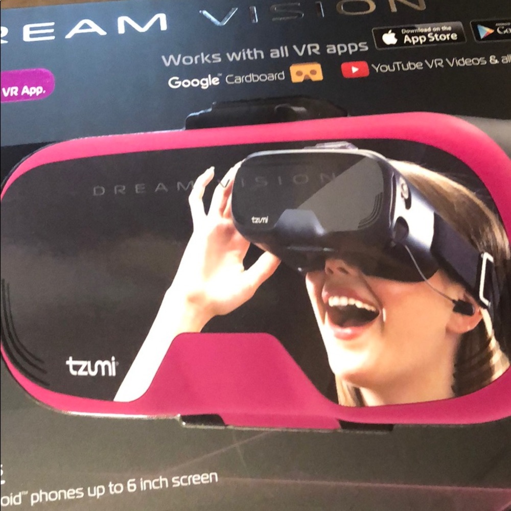 Virtual Reality Headset